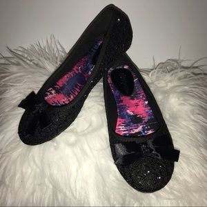 Sparkly Black Lace Big Girls Shoes